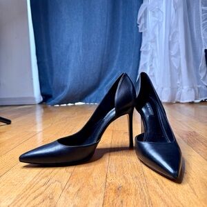 Elegant Black Stiletto Heels